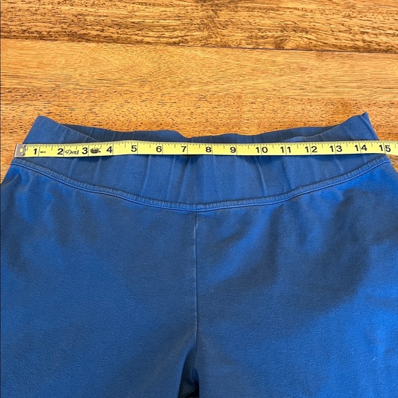 Lands' End Women’s Starfish Mid Rise Straight Leg Pants Evening Blue. Medium - Picture 10 of 11